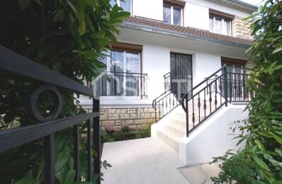 vente maison 698 000 € à proximité de Saint-Martin-de-Bréthencourt (78660)