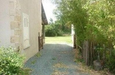 vente maison 176 633 € à proximité de Saint-Martin-de-Fraigneau (85200)