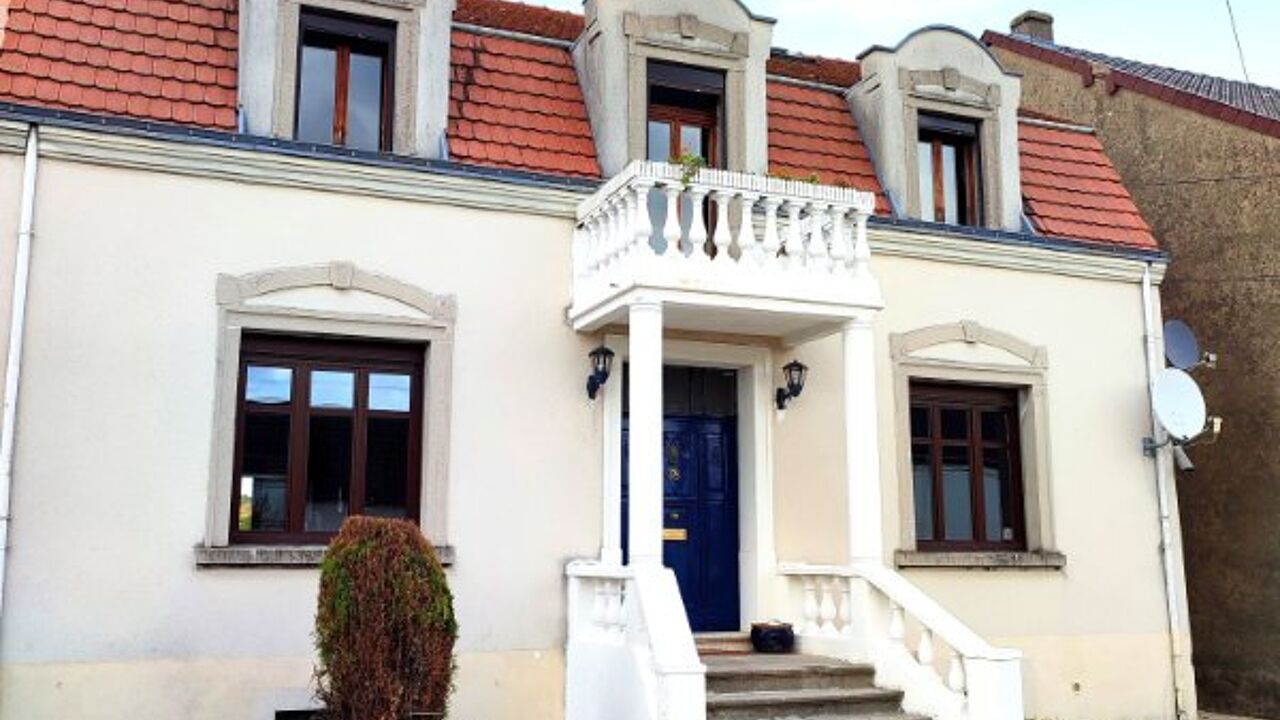 maison 7 pièces 211 m2 à vendre à Ham-sous-Varsberg (57880)