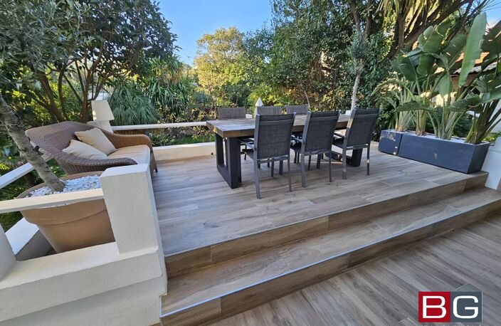 ANTIBES - MAISON/APPARTEMENT 5 CHAMBRES — photo 2
