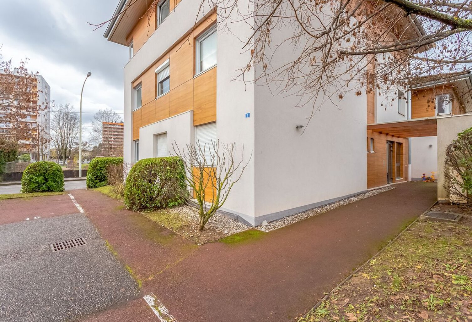 Studio avec parking privé — photo 1
