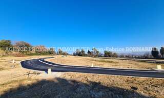 Terrain  588 m² à vendre à Bourg-Saint-Andéol (07700)