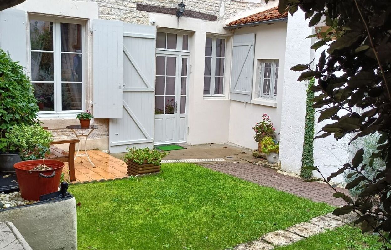maison 5 pièces 178 m2 à vendre à Verteuil-sur-Charente (16510)