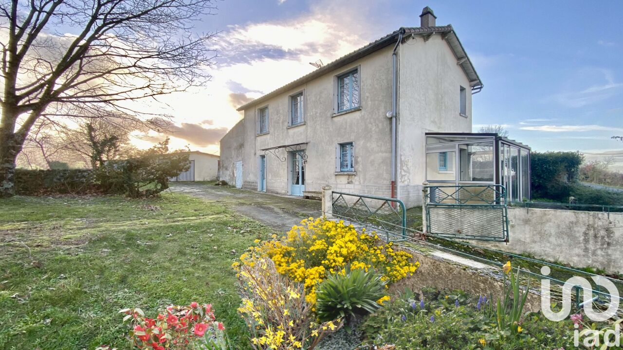 maison 5 pièces 110 m2 à vendre à Puy-de-Serre (85240)
