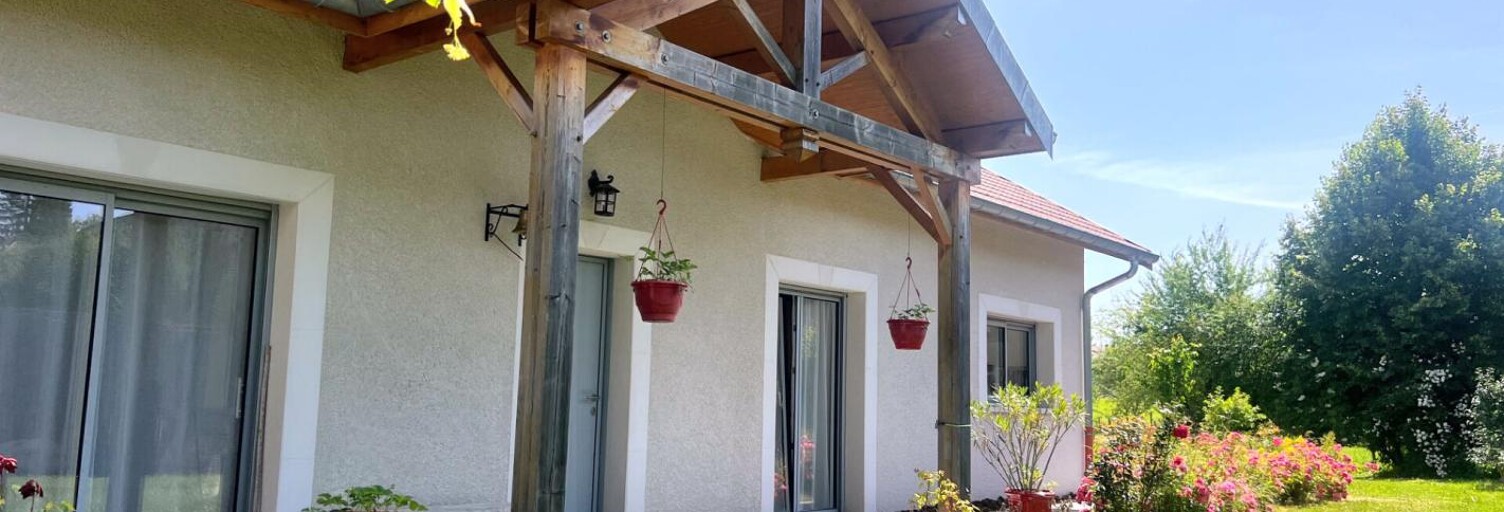 Maison 9 Pièces 275 m² à vendre à Valdahon (25800)