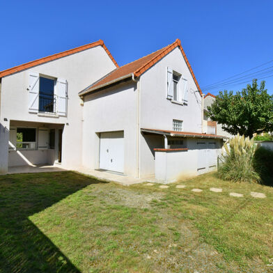 Maison 7 pièces 185 m²