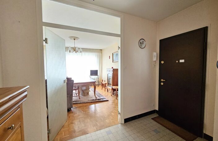 A 5 MINUTES CENTRE VILLE BOURG — photo 2