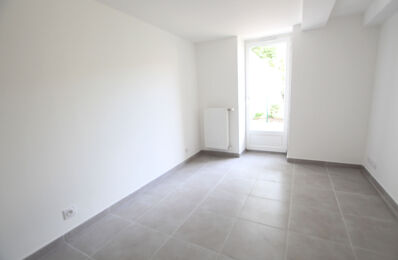 location appartement 950 € CC /mois à proximité de Pollionnay (69290)