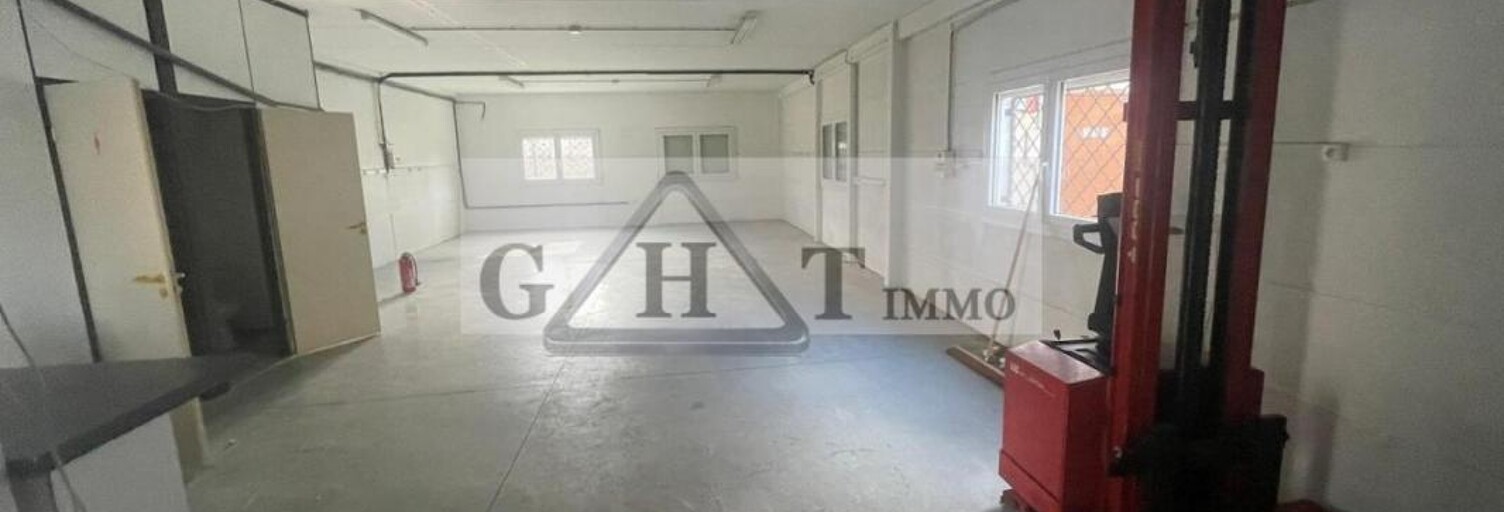 Local industriel  228 m² à louer à Massy (91300)