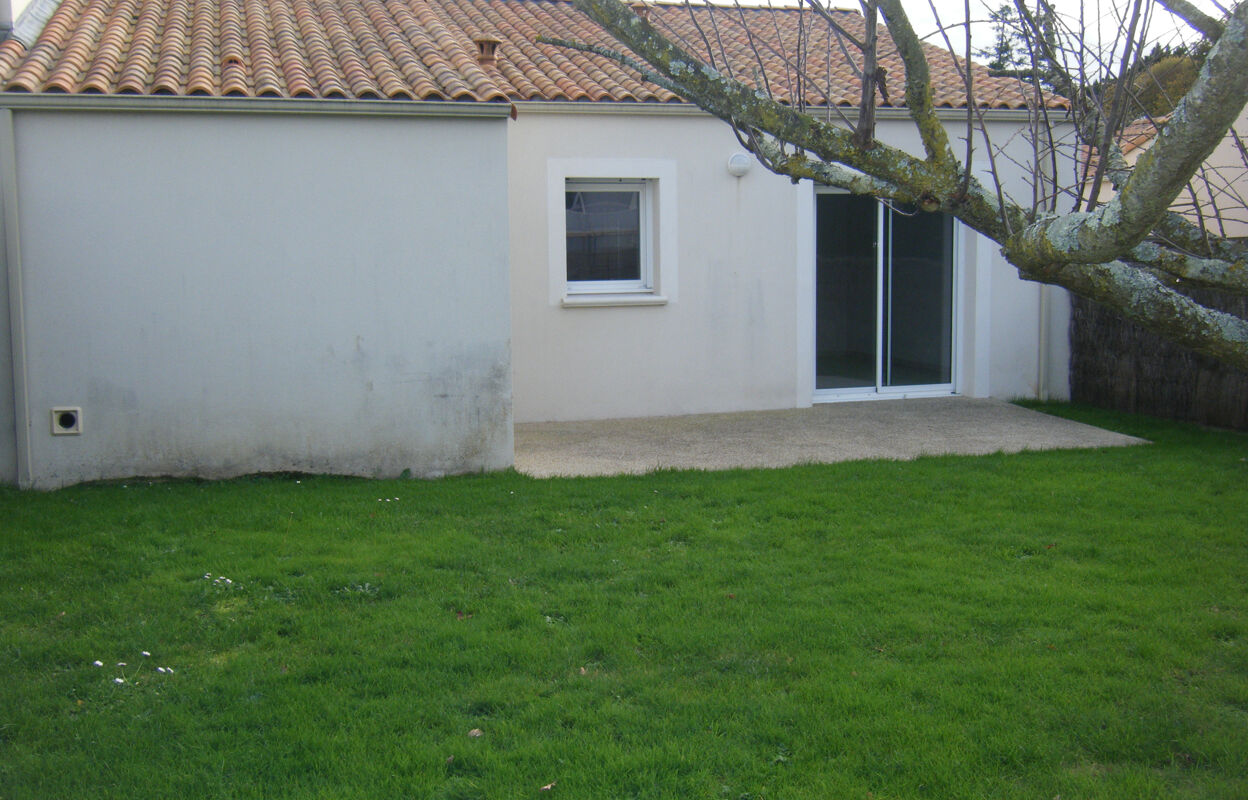 maison 3 pièces 60 m2 à vendre à Les Herbiers (85500)