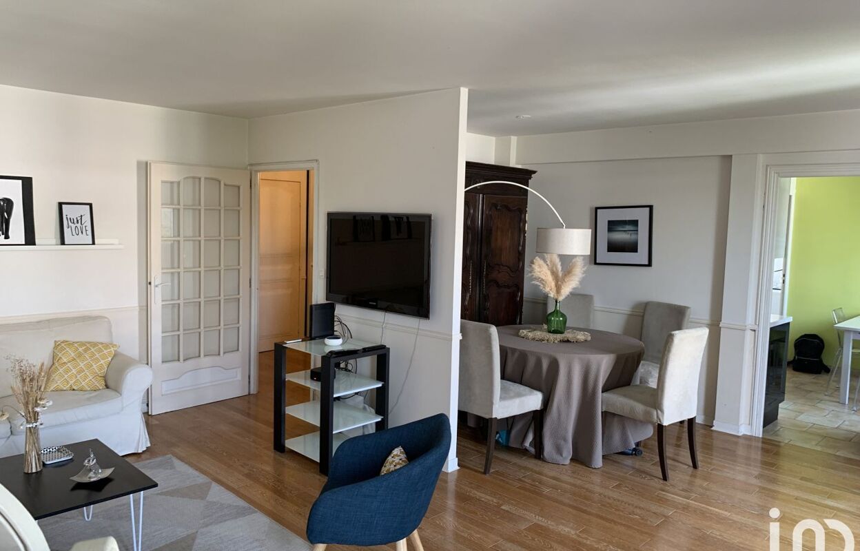 appartement 5 pièces 124 m2 à vendre à Le Chesnay (78150)