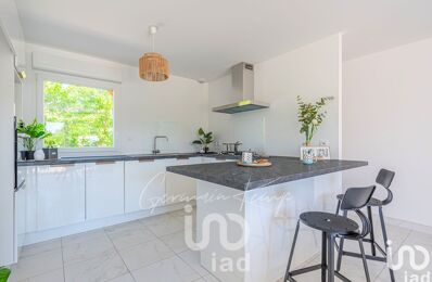maison 4 pièces 90 m2 à vendre à Bourgoin-Jallieu (38300)