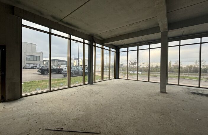 LOCAL COMMERCIAL  à LOUER — photo 3