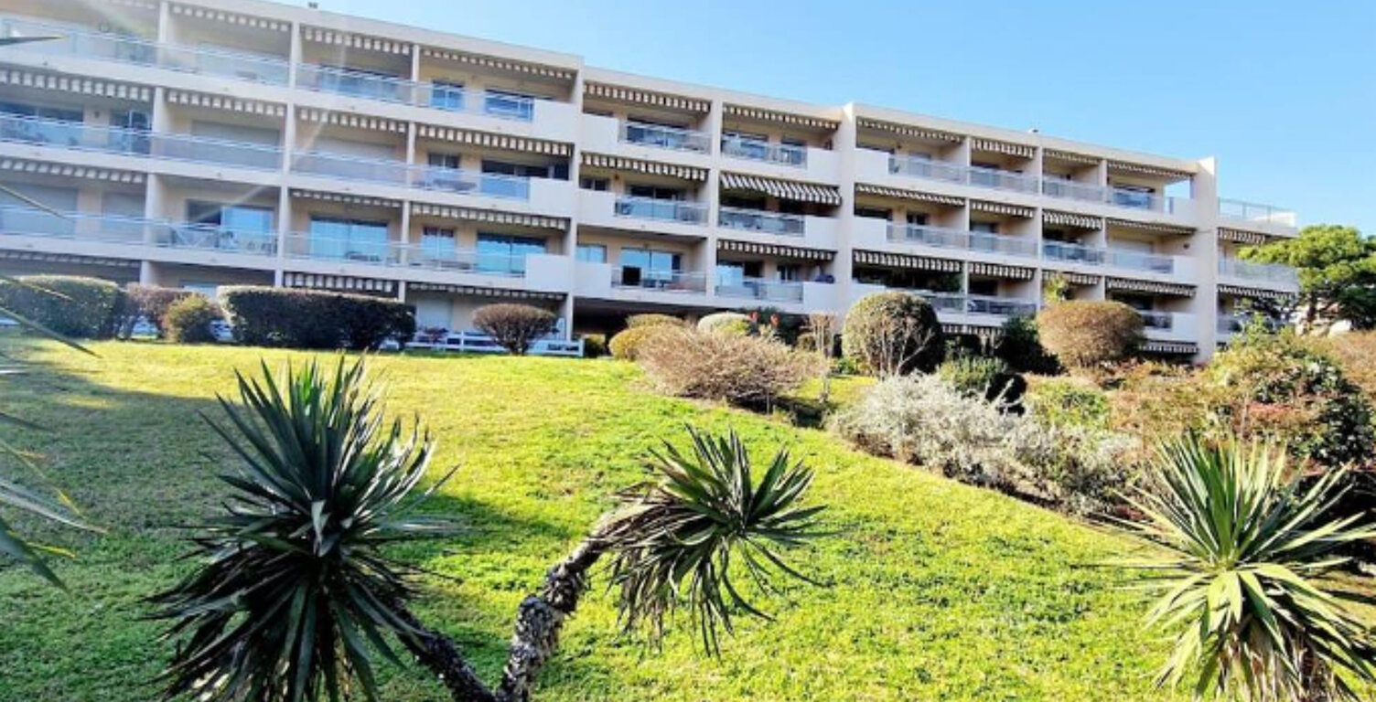 Appartement 2 pièces Antibes — photo 1
