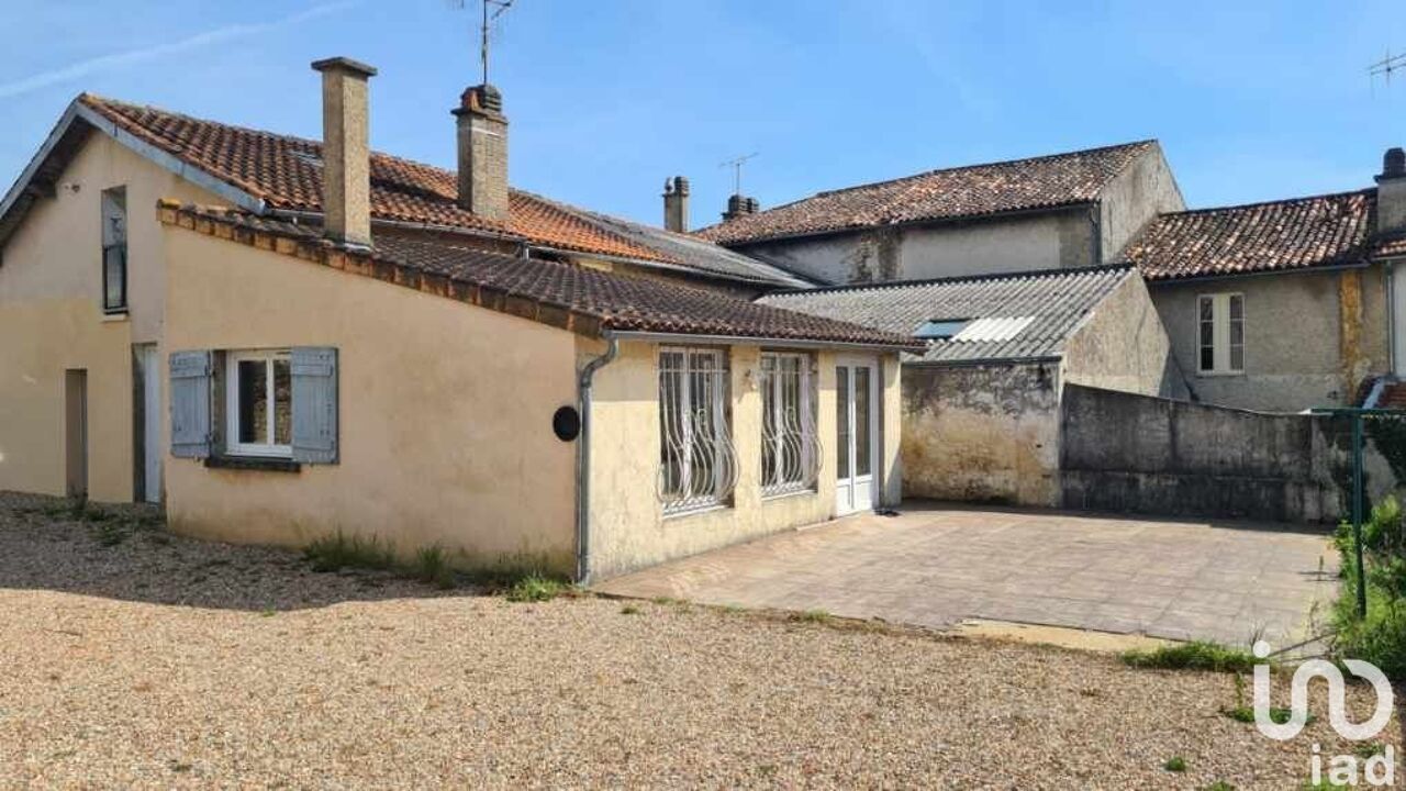 maison 8 pièces 137 m2 à vendre à Poitiers (86000)