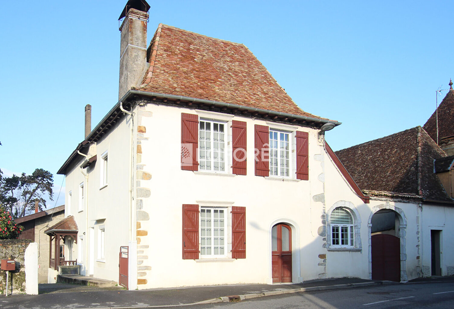Ensemble immobilier Orthez 15 pièce(s) 288m² — photo 1