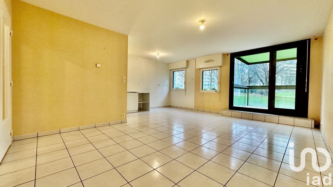 appartement 2 pièces 56 m2 à vendre à Rennes (35700)