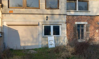 Immeuble  180 m² à vendre à Charmes (02800)