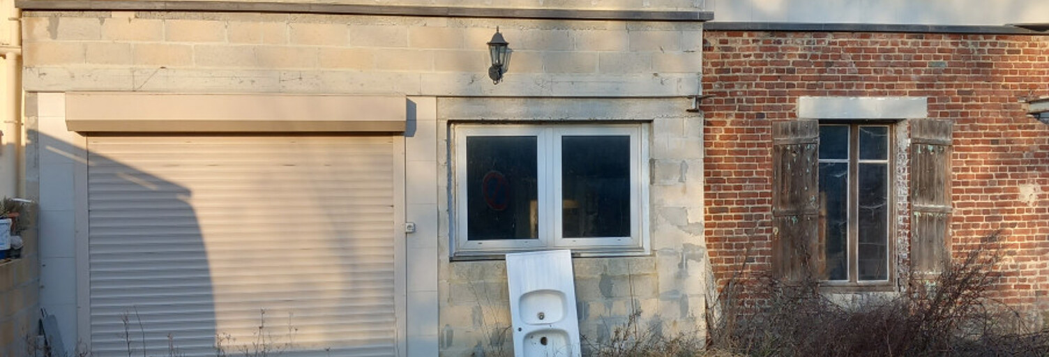 Immeuble  180 m² à vendre à Charmes (02800)