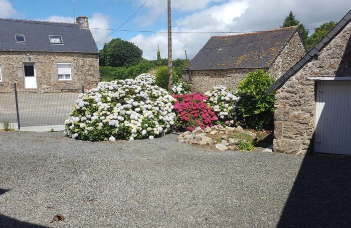 belle maison en pierre — photo 3