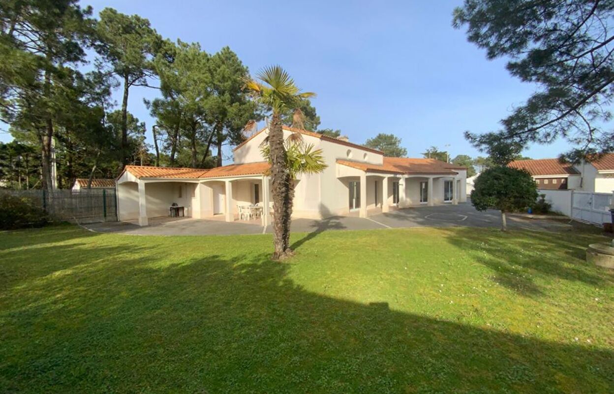 maison 5 pièces 176 m2 à vendre à La Tranche-sur-Mer (85360)