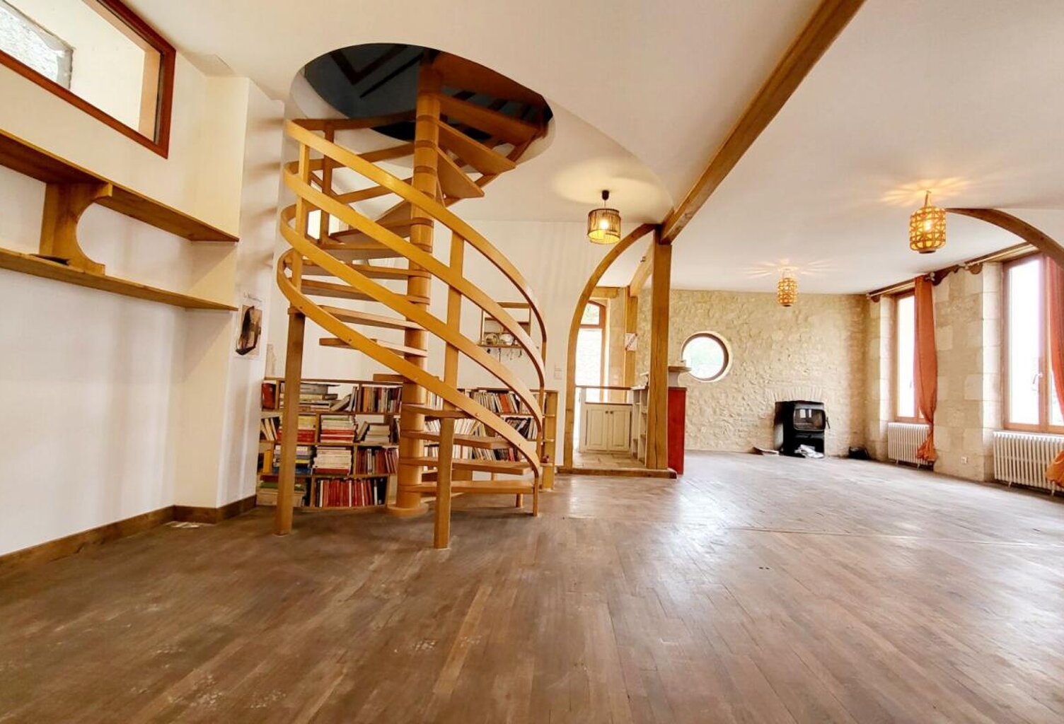 Maison T7 (162 m²) en vente à CHAUVIGNY — photo 1