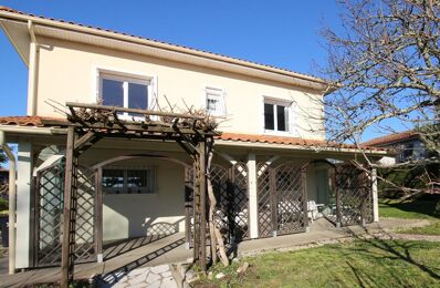 vente maison 217 000 € à proximité de Brossac (16480)