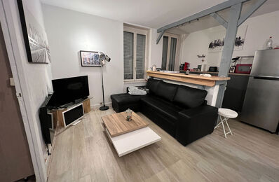 location appartement 476 € CC /mois à proximité de Vallan (89580)