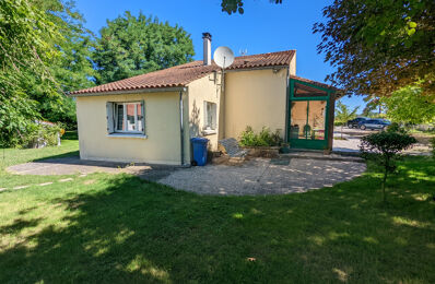 vente maison 190 800 € à proximité de Saint-Césaire (17770)