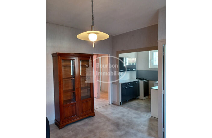 Vente maison 4 pièces 71 m² Chalmoux (71140) — photo 2