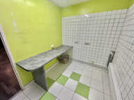 Local commercial - 31 m2 - Très bel emplacement - Axe très p — photo 4