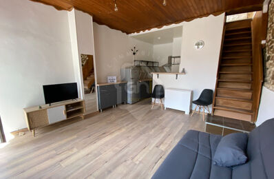 location appartement 558 € CC /mois à proximité de Parignargues (30730)