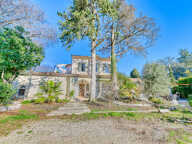 Nîmes - Maison 7 pièces avec jardin & piscine — photo 2