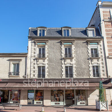 Appartement 5 pièces 840000 €