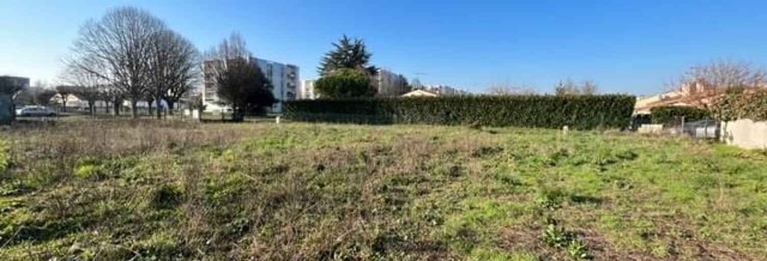 Terrain  662 m² à vendre à Cognac (16100)