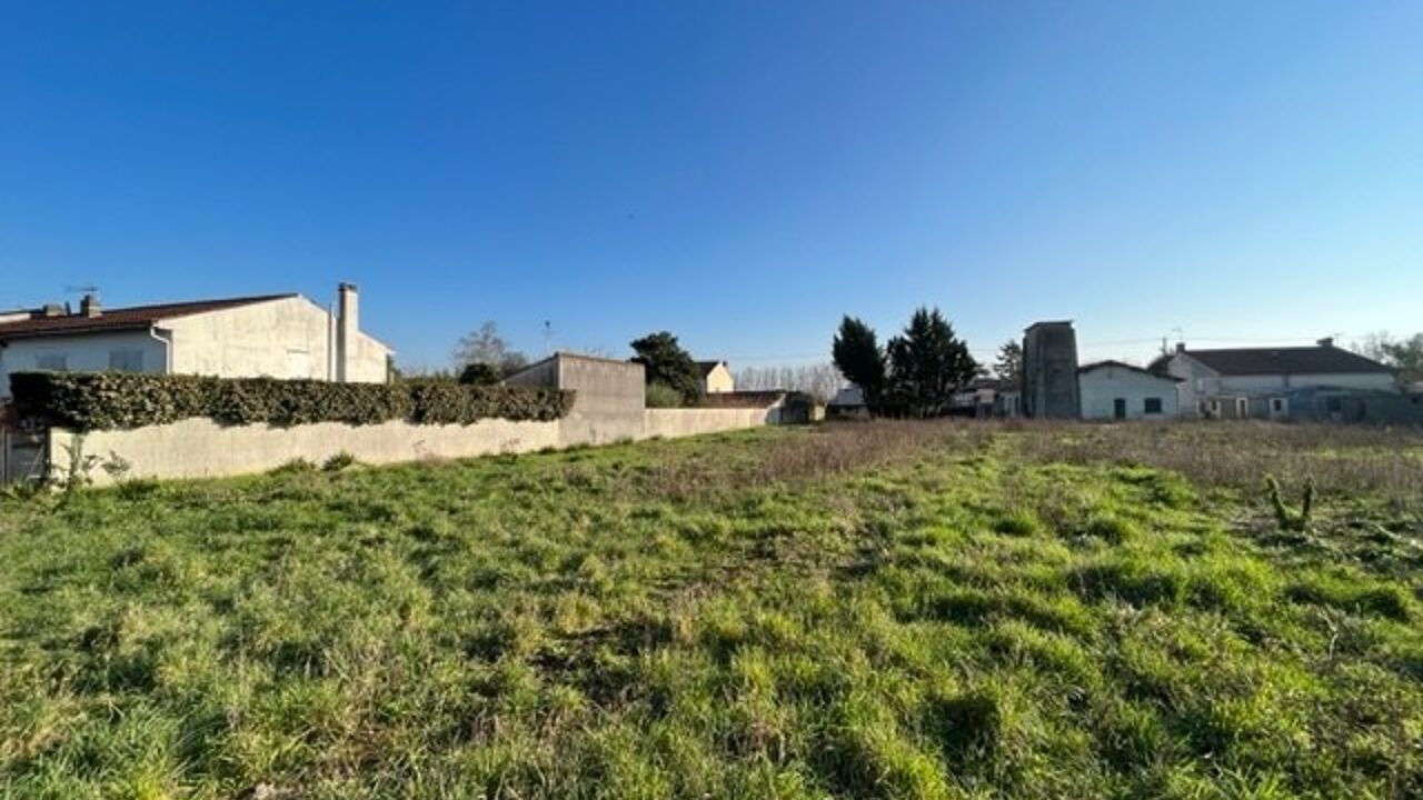 terrain  pièces 531 m2 à vendre à Cognac (16100)