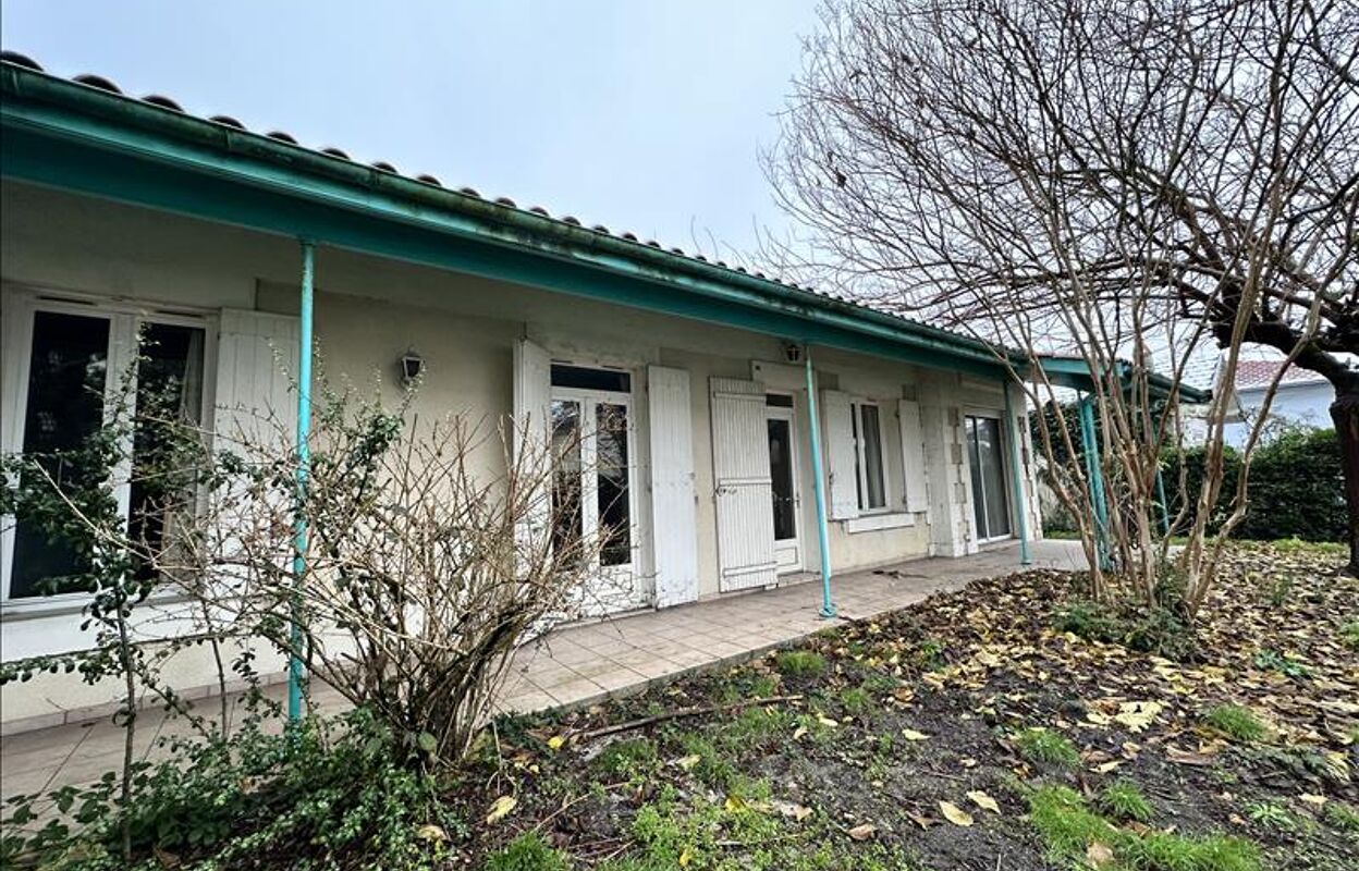 maison 5 pièces 143 m2 à vendre à Gujan-Mestras (33470)