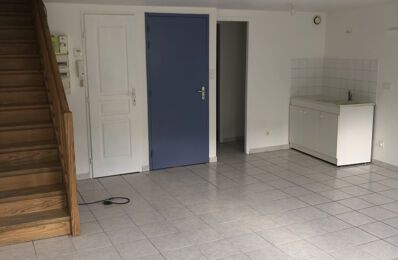 location appartement 390 € CC /mois à proximité de Saint-Romain-d'Ay (07290)