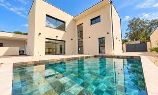 Maison 5 Pièces 194 m² à vendre à Vergèze (30310)