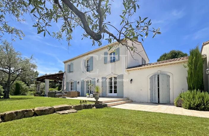 En Provence A vendre, Exceptionnelle propriété proche du centre- — photo 5