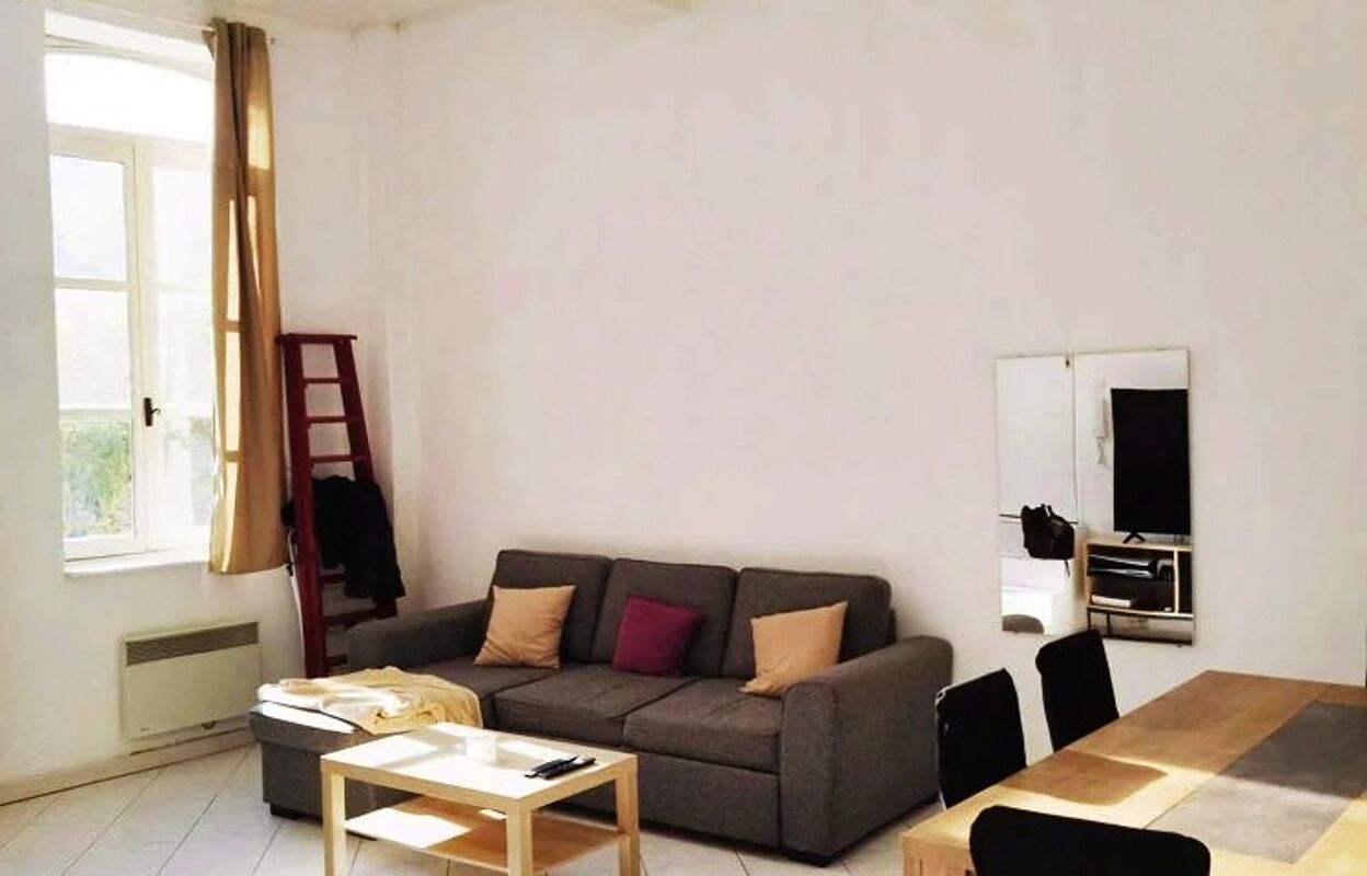 appartement 2 pièces 61 m2 à vendre à Avignon (84000)