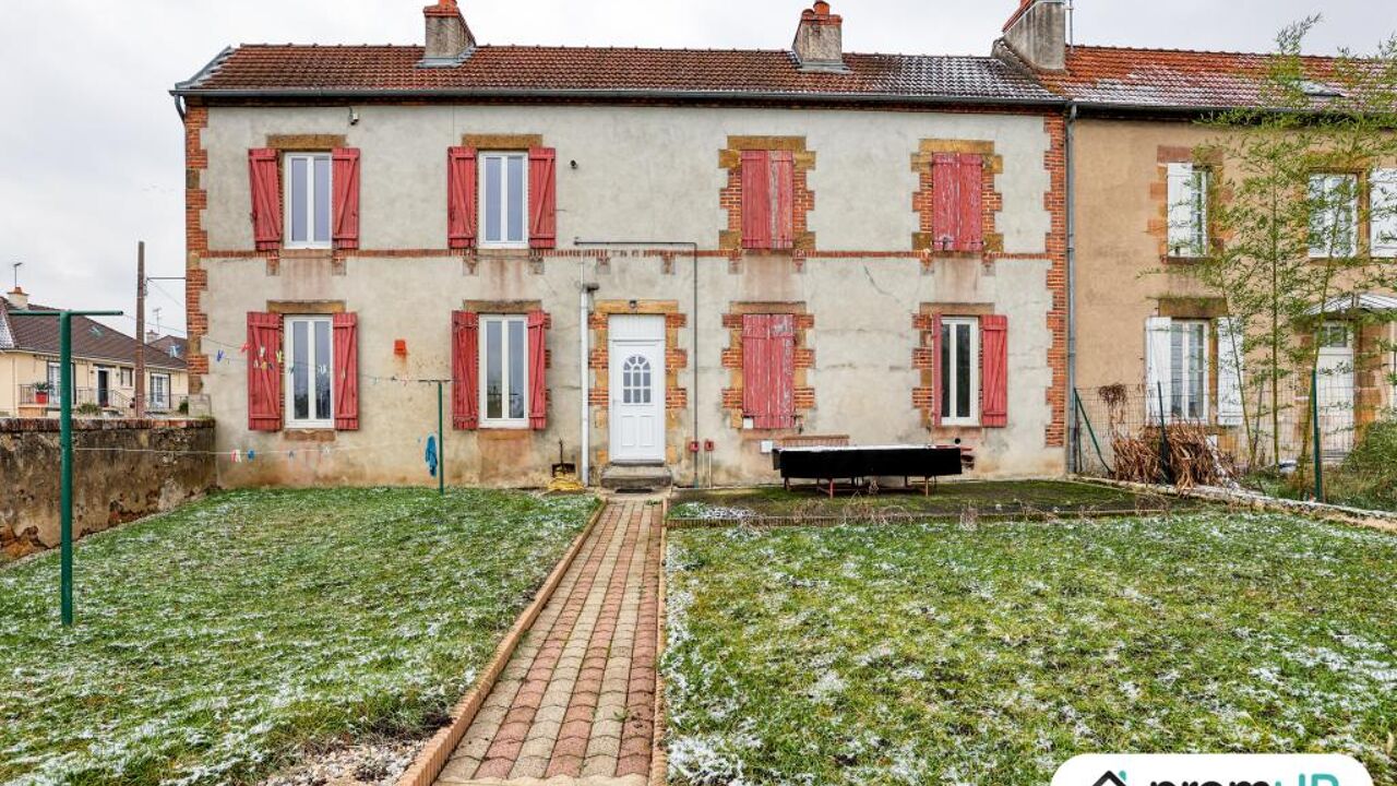 immeuble  pièces 165 m2 à vendre à Yzeure (03400)