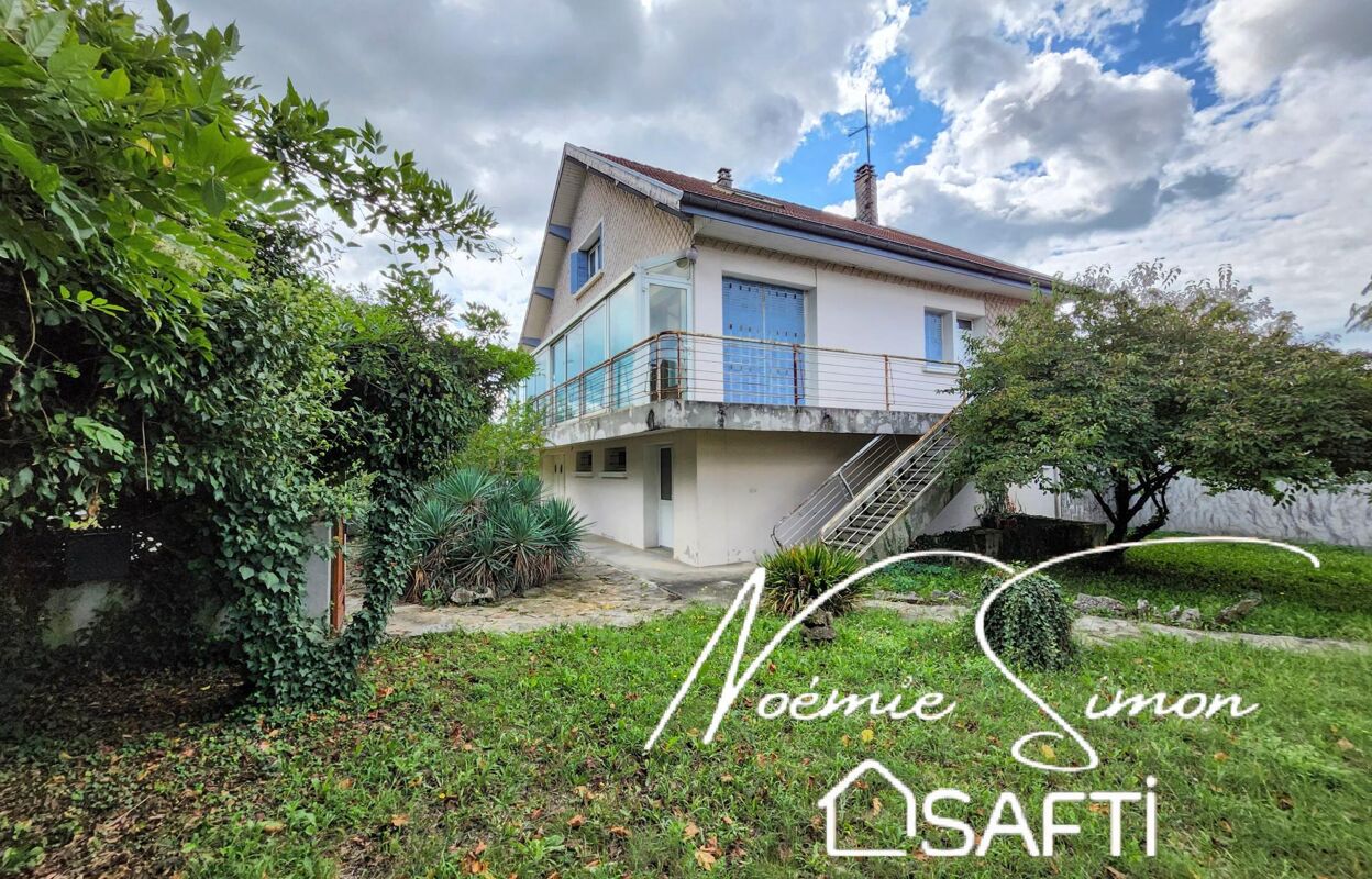 maison 6 pièces 147 m2 à vendre à Saint-Marcellin (38160)