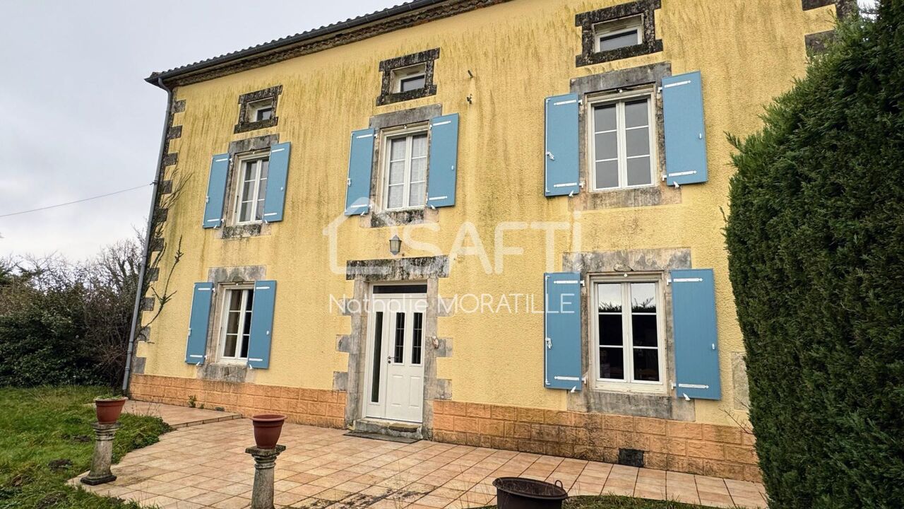 maison 5 pièces 172 m2 à vendre à Bussière-Badil (24360)