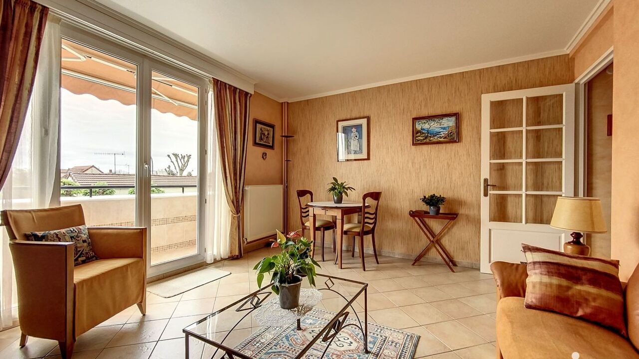 appartement 3 pièces 61 m2 à vendre à Villejuif (94800)