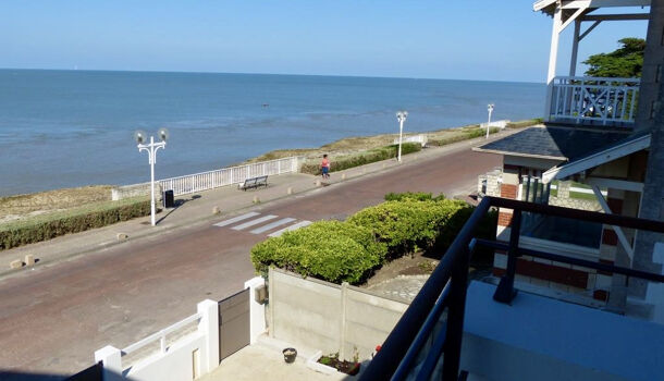 Villa / Maison 5 pièces  à louer Royan 17200