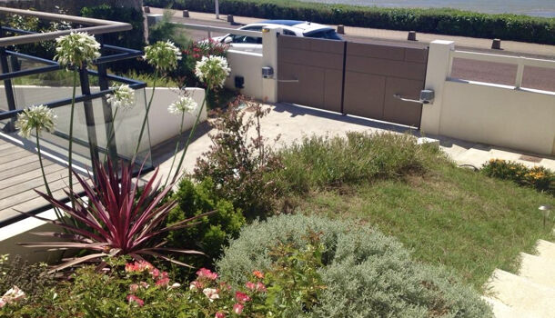 Villa / Maison 5 pièces  à louer Royan 17200