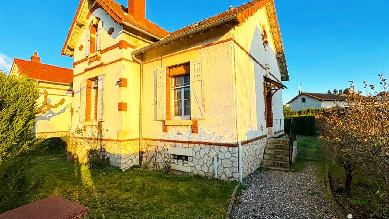 maison 6 pièces 98 m2 à vendre à Cosne-Cours-sur-Loire (58200)