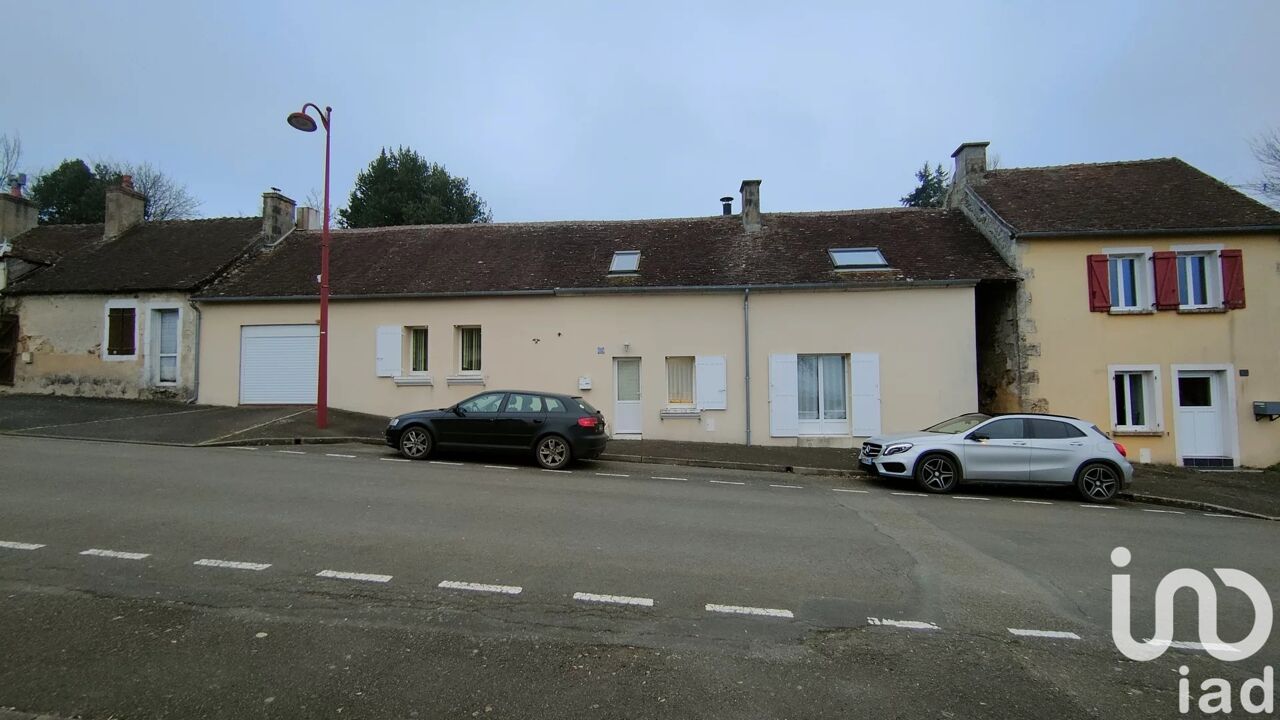 maison 4 pièces 127 m2 à vendre à Neufchâtel-en-Saosnois (72600)