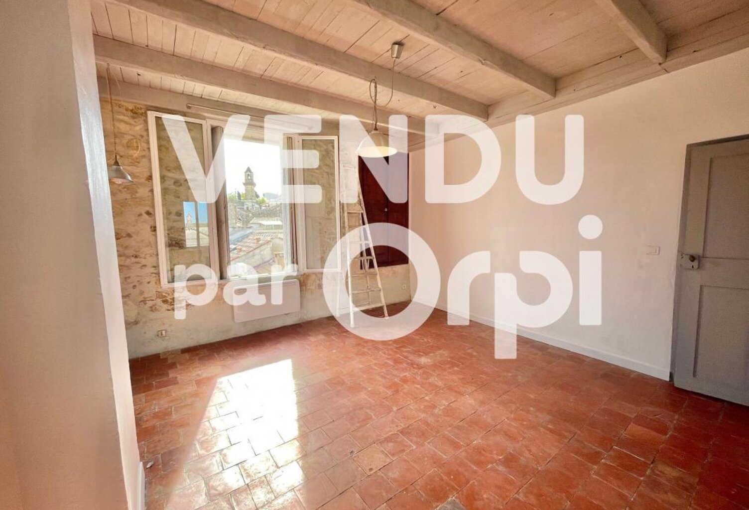 T2 AVEC BEAUX VOLUMES, VUE PIC SAINT LOUP — photo 1
